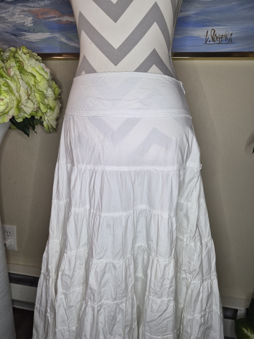White Tiered Maxi Skirt - Women - Picture 2 of 5